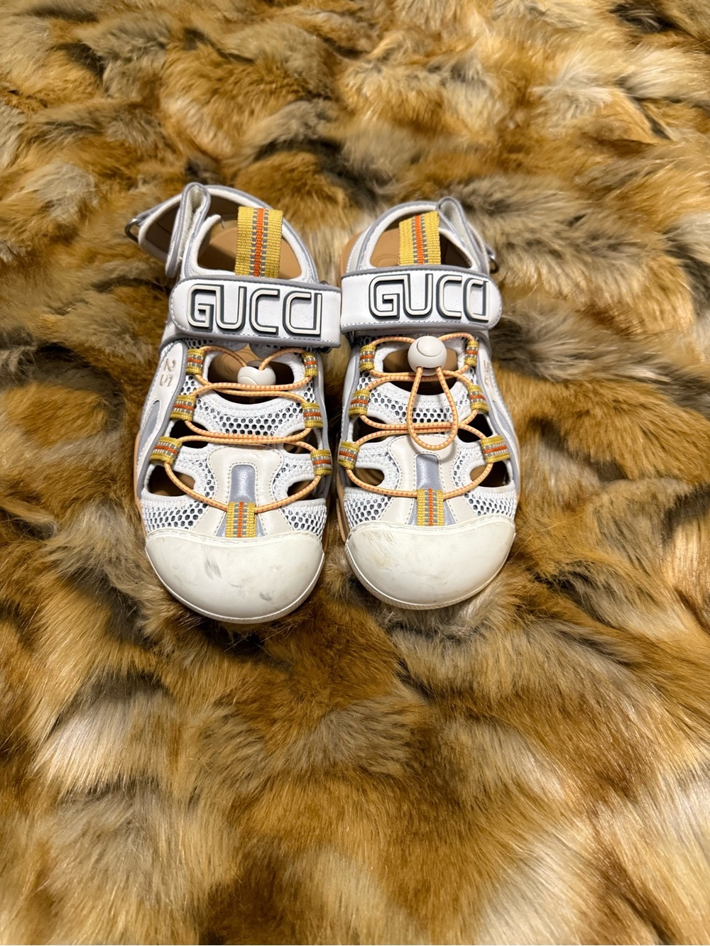 Gucci White and Yellow Logo Kids Sandal Sneakers